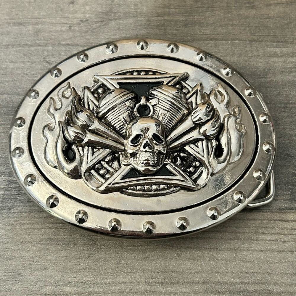 TLF Silver Tone Biker Skull Flames Engine Motor Belt Buckle #H52